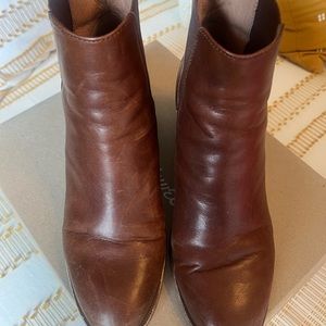 Stacked-Heel Leather Chelsea Boot